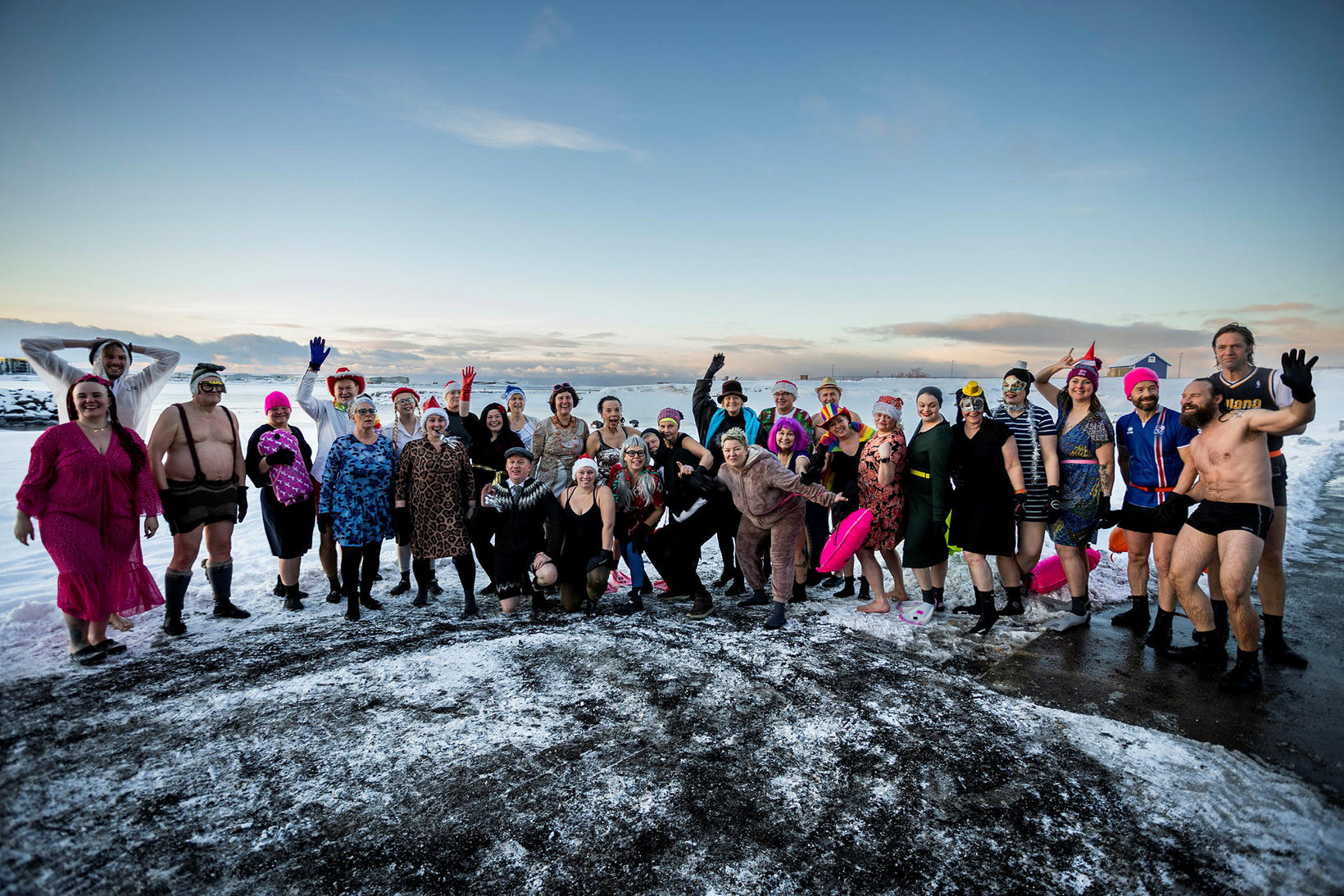 The New Year's Eve swim sets the tone for the year - Iceland Monitor