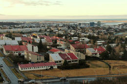 Handtekinn með fíkniefni í Breiðholti