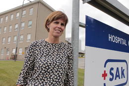 Hættir sem forstjóri eftir að staðan var auglýst