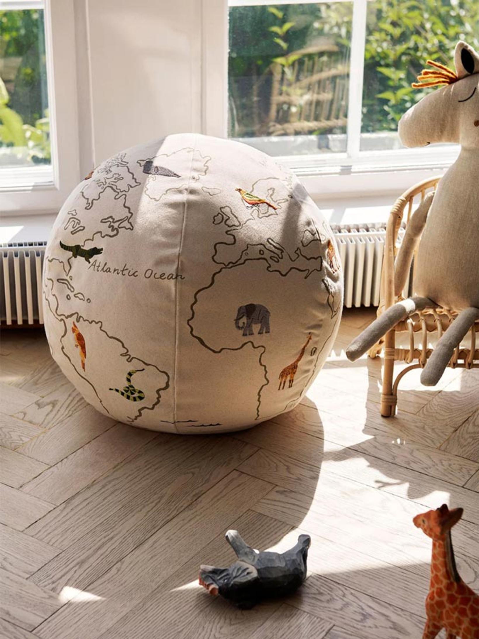 Fótaskemill frá Ferm Living. Fæst í Epal og kostar 24.900 …
