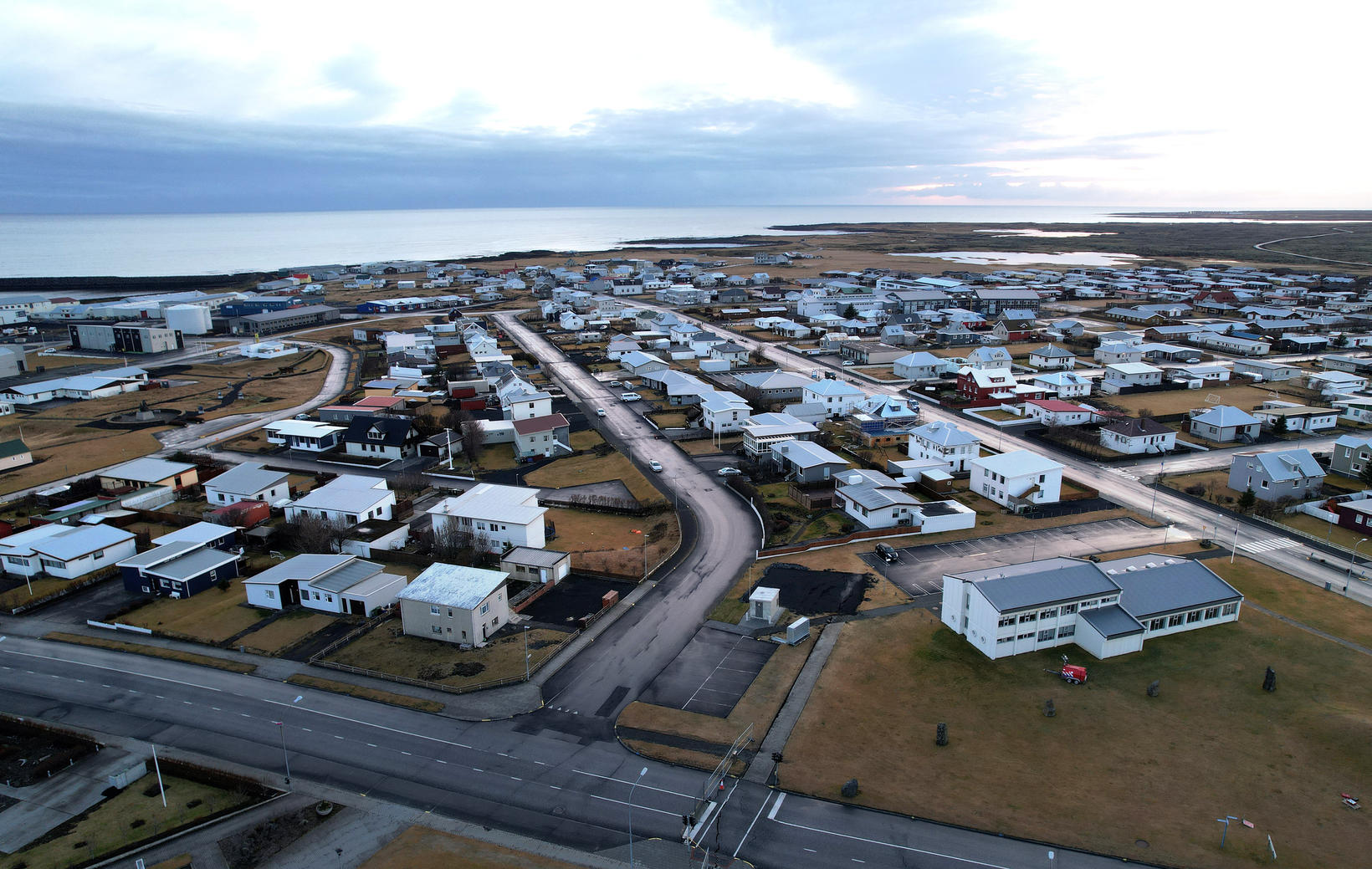 A view over the empty town of Grindavík.