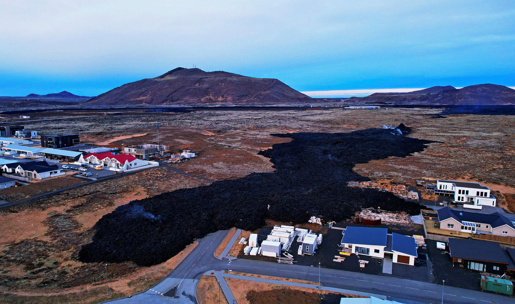 Im Januar floss Lava nach Grindavík.
