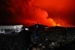 The eruption has slowed down considerably during last night.