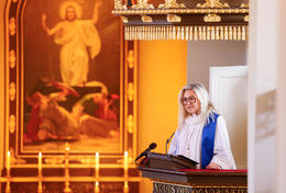 Guðrún Karls Helgudóttir, the bishop of Iceland in the Cathedral today at the beginning of the new parliamentary session.