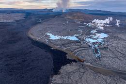 Here is a picture that the photographer Hörður Kristleifsson shot earlier today.