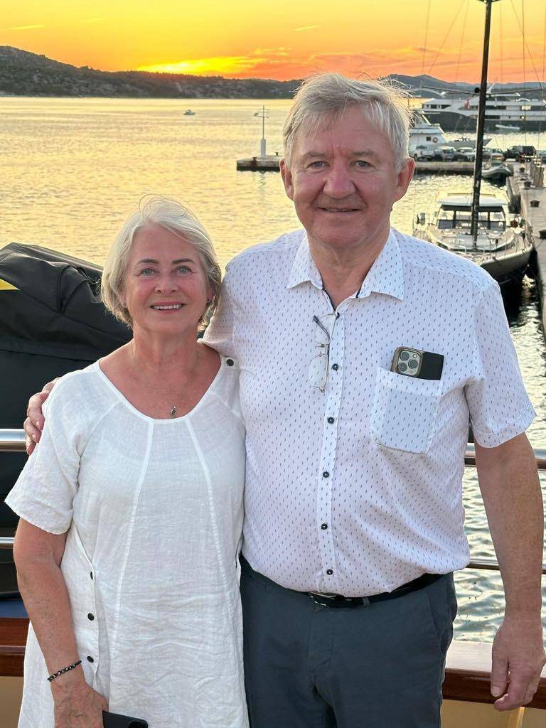 Guðni Albert Einarsson with his wife, Sigrún M. Sigurgeirsdóttir.