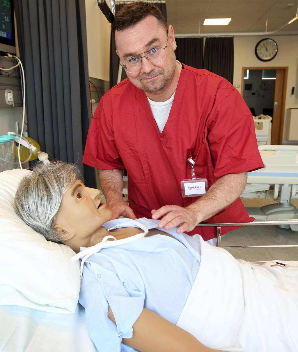 Virtual patients can also cry