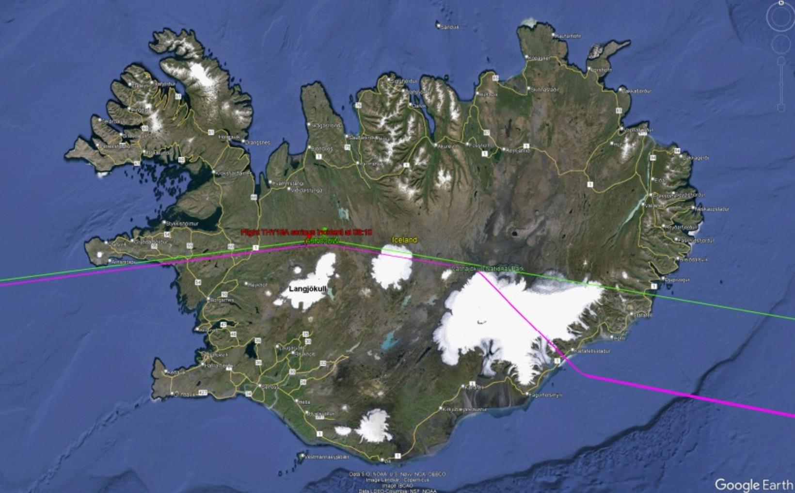 Opposition of pilots’ reaction and the engine lost 8,000 feet