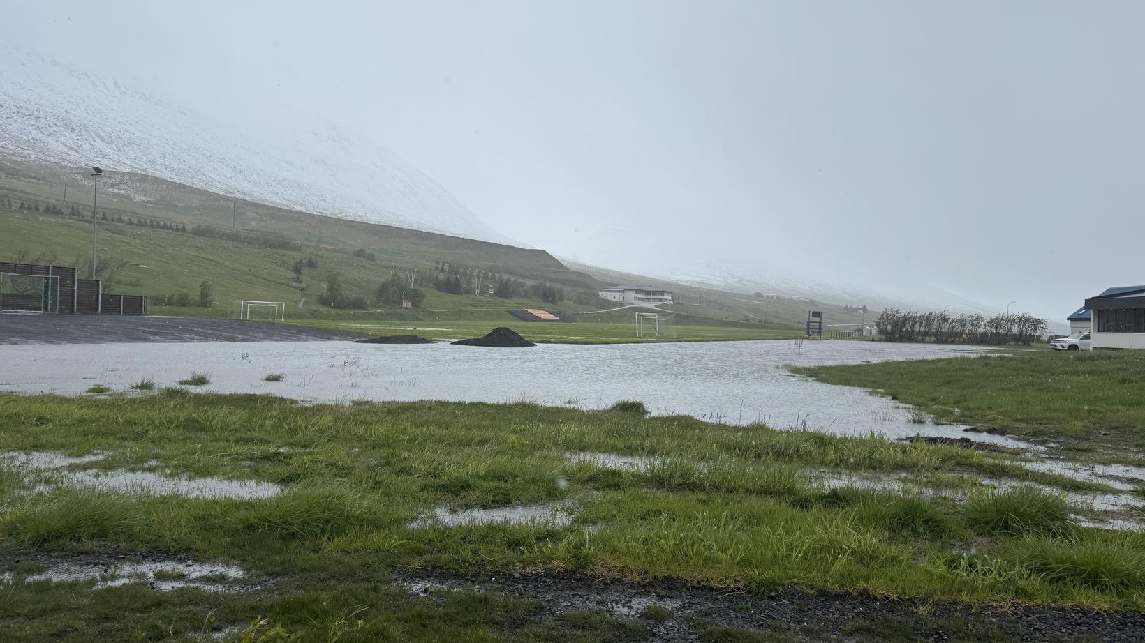 Waiting for calls in Olafsfjordur