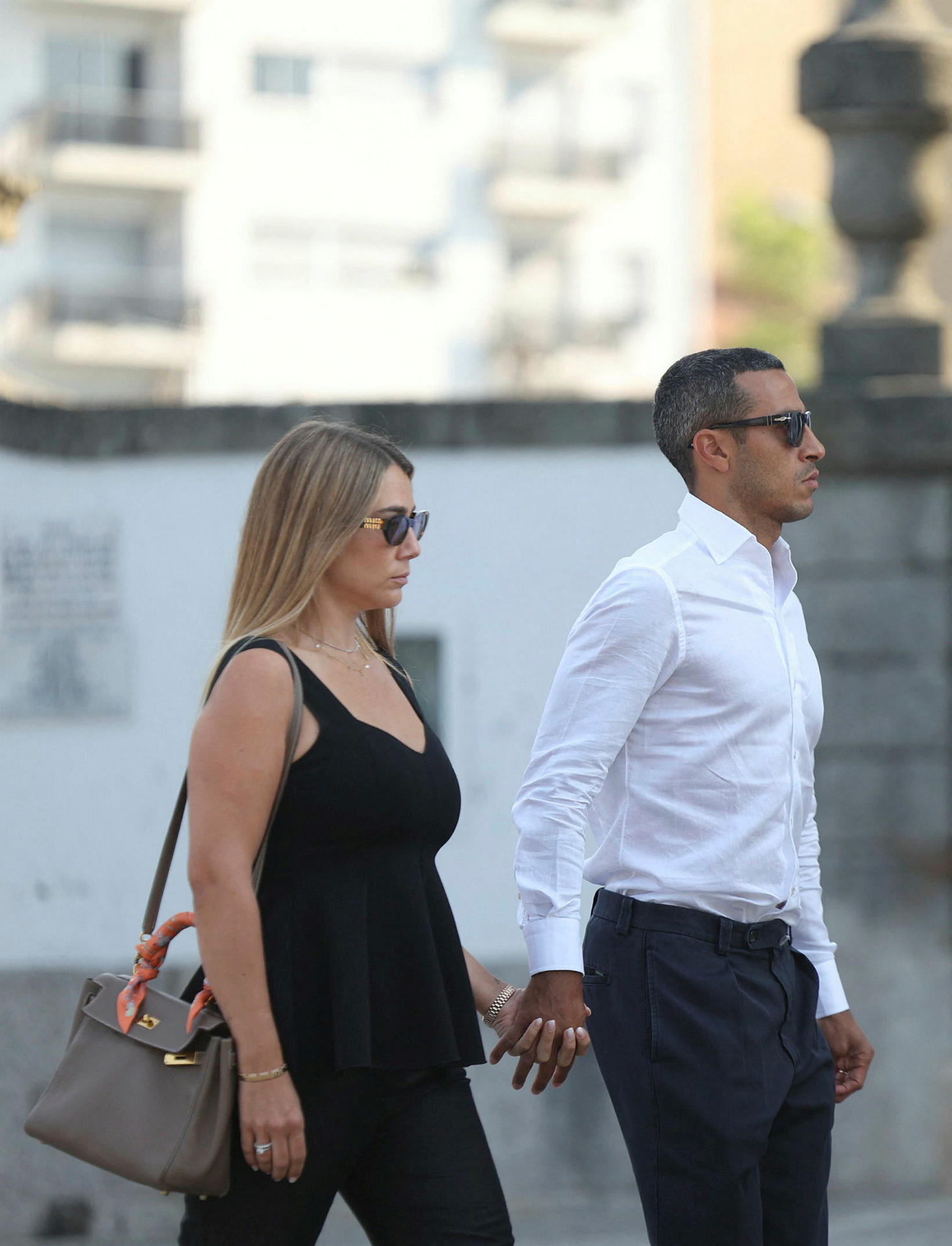 Thiago Alcantara, fyrrverandi leikmaður Liverpool, ásamt eiginkonu sinni.