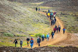 A large number of tourists made their way to the eruption sites yesterday.