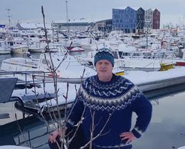 Guðlaugur Jónasson, the captain of Hvítá at Hafnarfjörður harbor.