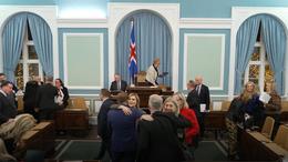 Fjárlög samþykkt og Alþingi frestað
