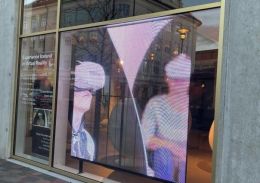 Gera athugasemdir við skilti í gluggum