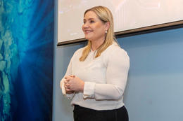 Vill endurnýja erindi flokksins