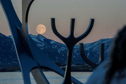 Áfram þurrt og bjart víða