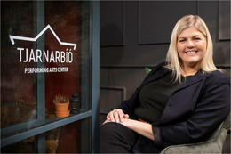 Mánaðarlegt áramótaskaup byggt á íslenskum fréttum