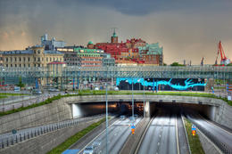 Með handsprengju í barnavagni