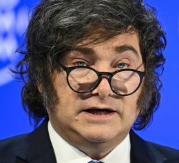 Svona er staðan í hálfleik hjá Milei