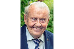 Andlát: Magnús Erlendsson