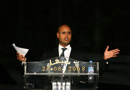 Sonur Gaddafís myrtur á heimili sínu