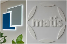 Svör um horfna skýrslu stangast á