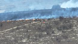 Fólk hvatt til að halda sig fjarri eldinum