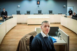 Getur ekki fullyrt að konan hafi verið sofandi