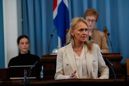 Þorgerður Katrín: „Í guðanna bænum“