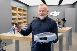 DJI sviptir hulunni af nýjum dróna