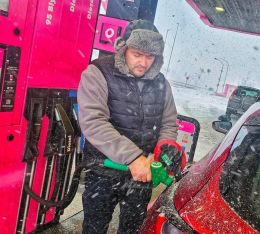 Eldsneytisbirgðir í 45 daga