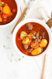 Skíðaferðin sem kveikti ást á gúllassúpu