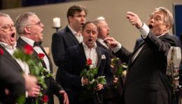 Tenórarnir tíu heiðruðu Kristján Jóhannsson 