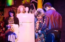 Ekki alveg nógu gott leikrit