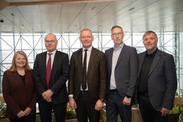 4,6 milljarða samningur