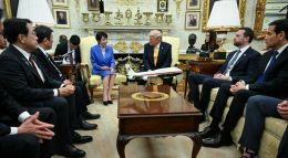 Fréttaskýring: Situr Japan á vaxtasprengju?