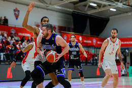 Grindavík – Valur kl. 19.15, bein lýsing