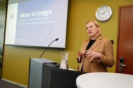 Svartur blettur á jafnréttisparadísinni Íslandi