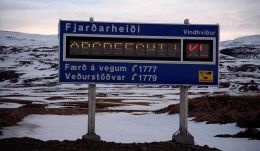 Víða ófært og vantar göngin