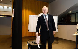 Ari lítur bjartsýnum augum til kvöldsins