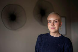 Táraðist við að hringja bjöllunni