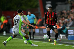 Eli Kroupi og Matheus Nunes eigast við í Bournemouth í kvöld. [Credit: AFP]