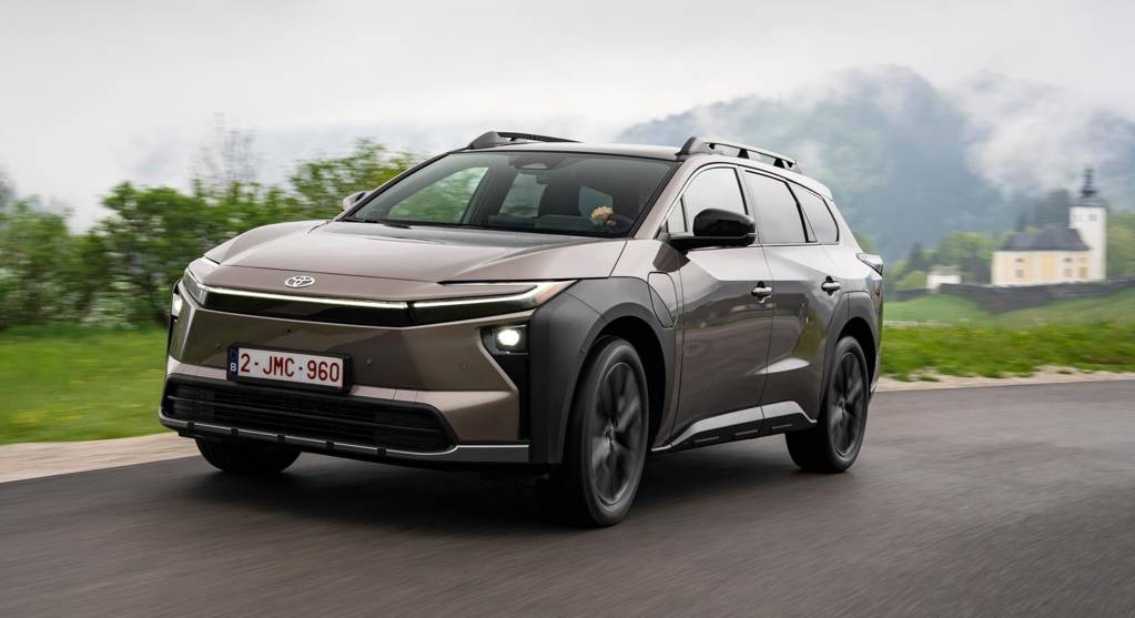 Toyota bz4X Touring er glæsileg viðbót við framboð Toyota á …