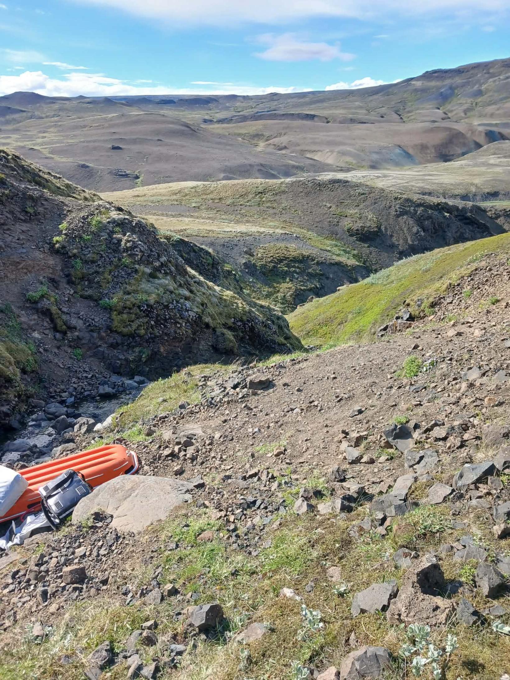 Sjúkraflutningabörur þurfti til að ferja manninn sem fótbrotnaði í Þjórsárdal.