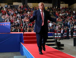 Stuðningur við Trump í sögulegu lágmarki