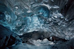 Ice cave in Breiðamerkurjökull glacier.