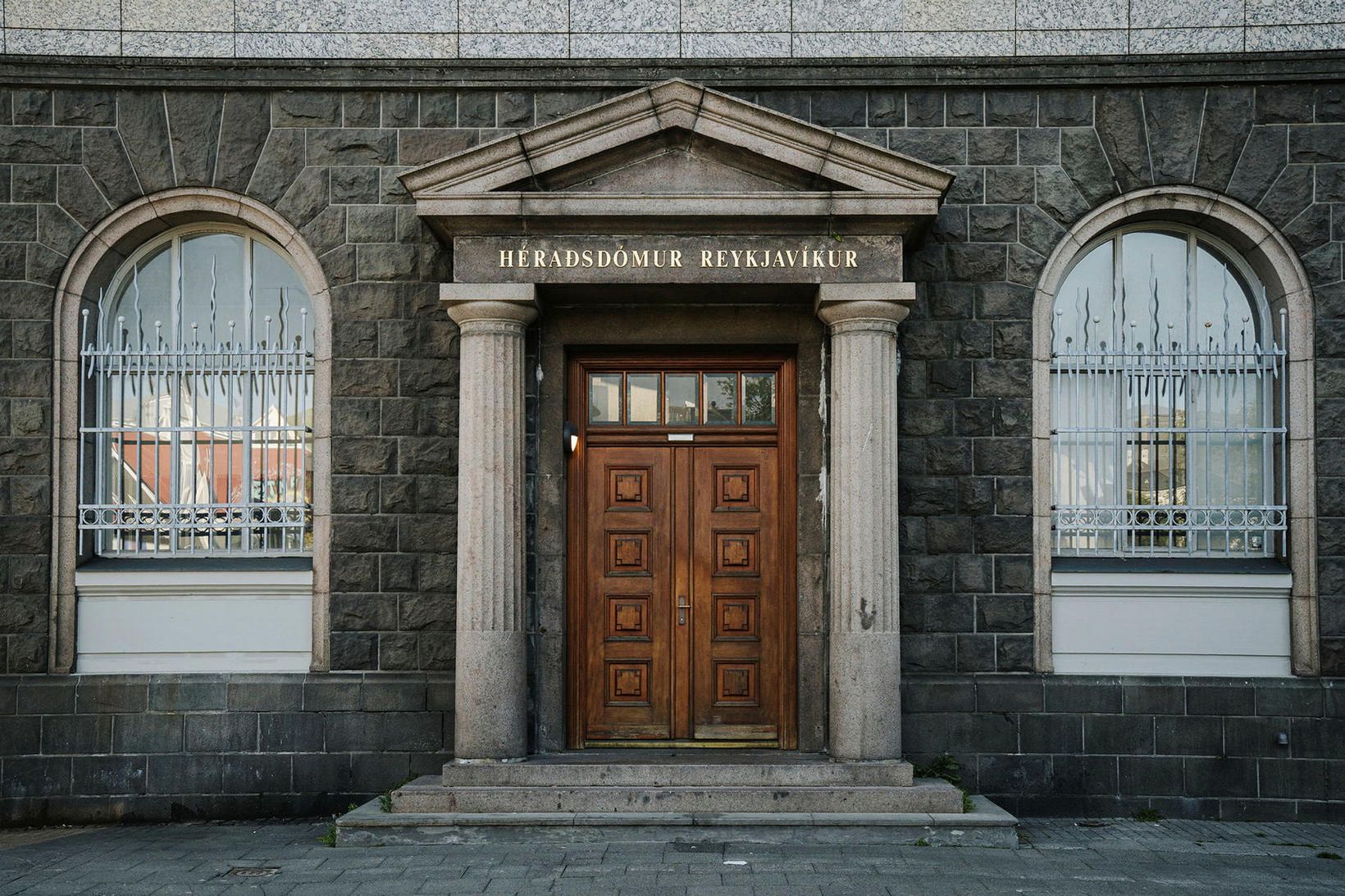 Héraðsdómur Reykjarvíkur úrskurðaði í málinu.