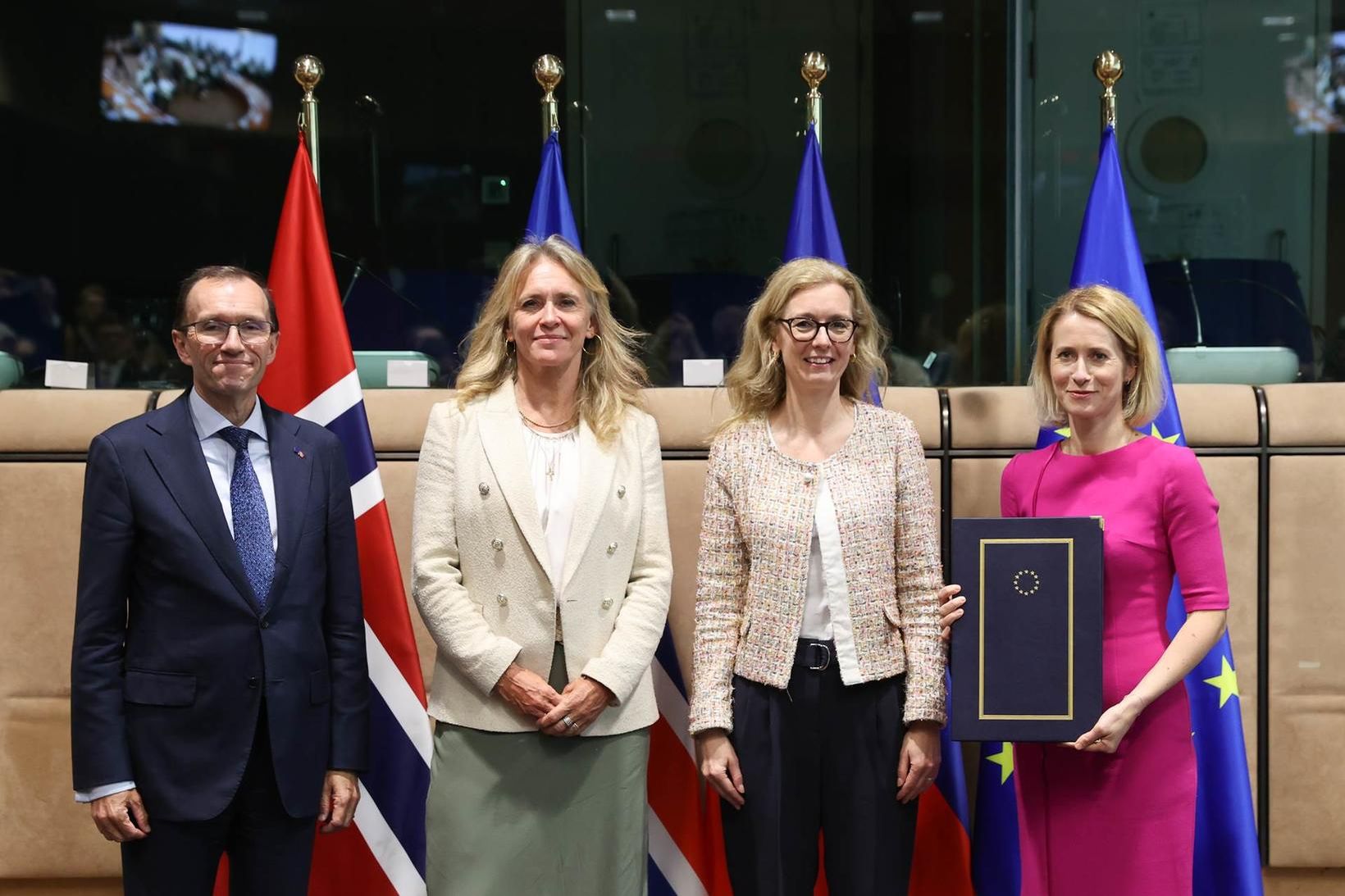 Þorgerður Katrín Gunnarsdóttir utanríkisráðherra ásamt Espen Barth Eide utanríkisráðherra Noregs, …