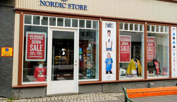 Tugir rýma tóm og lokuð á Laugavegi