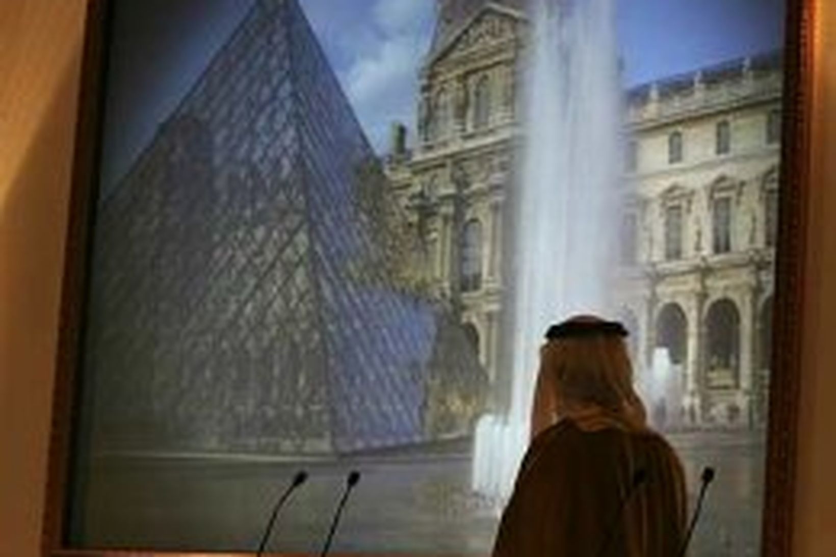 Olíubarónar munu opna útibú frá Louvre í Abu Dhabi.